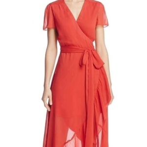 Short sleeve wrap gown